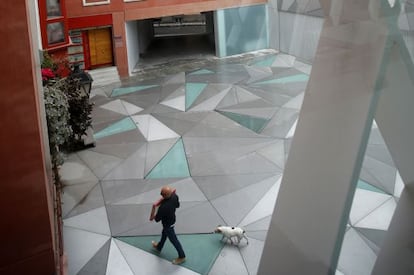 El Museo Abc (en la imagen, su patio interior visto desde la cafetería) es uno de los integrantes de Entorno Conde Duque.