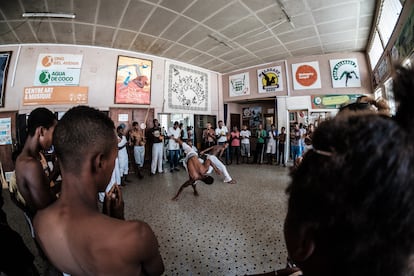 Clase de Capoeira en el Centro de Acogida Socioeducativa y Musical (CASEM) de Tulear (Madagascar).