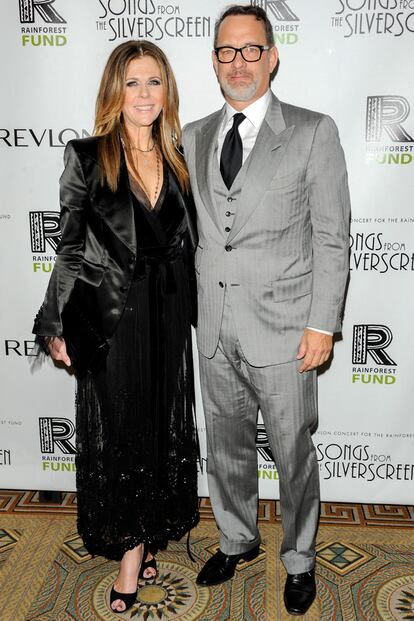 Tom Hanks y su mujer, Rita Wilson, una de esas misteriosas parejas bien avenidas de Hollywood.