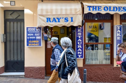 Fachada del establecimiento. 