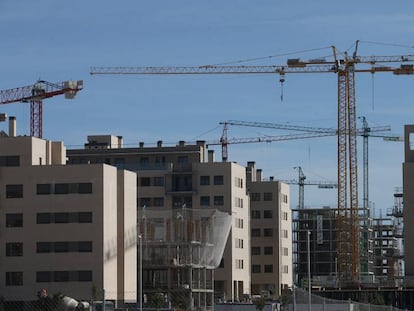 Viviendas en construcción en Madrid.