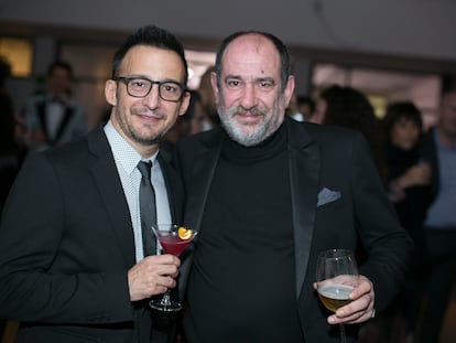 Alejandro Amenábar y Karra Elejalde en la fiesta de los premios ICON celebrada en la Nave La Mosca.