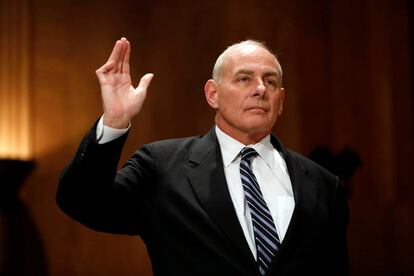 El secretario de Seguridad Interior, John Kelly, en la sesión del Senado