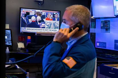 Imagen de la Bolsa de Nueva York el día de la investidura de Joe Biden como presidente de Estados Unidos.