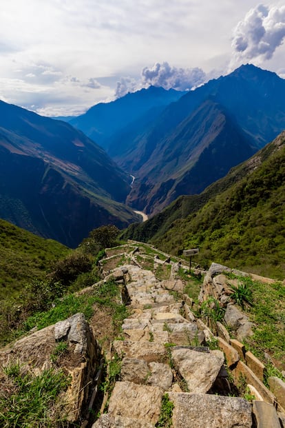 Impresionante ruta senderista en Choquequirao.