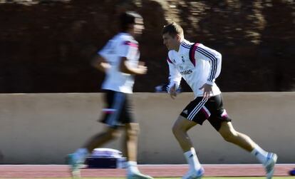 Toni Kroos se ejercita en Marrakech, donde el Madrid juega el Mundial de clubes. 