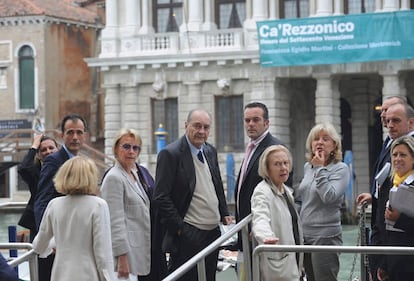 El expresidente francés Jacques Chirac acude a la inauguración de la exposición 'El mundo es tuyo' en Venecia.