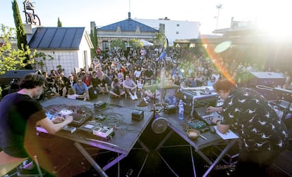 Concierto de Suso Saez en la Terraza de la Casa Encendida.