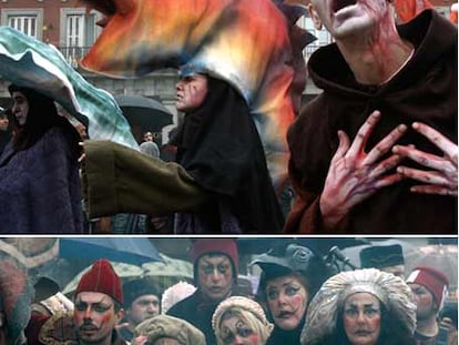 Dos momentos de la escenificación en la plaza Mayor de la batalla de <i>El Libro de buen amor</i> <b>en el último día del carnaval.