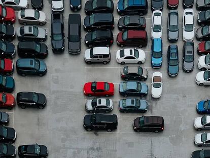 Uno de cada tres españoles paga ya el parking a través del móvil
