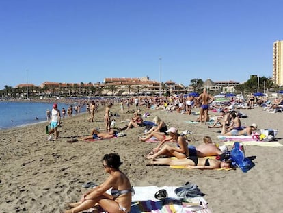 Turistas en Canarias.