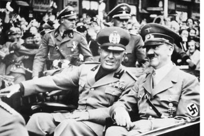 Mussolini y Hitler, en Múnich en 1938.