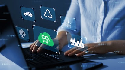 La sostenibilidad empresarial debe tener un triple enfoque: medioambiental, económico y social. Los fondos europeos se vertebran a través de estos tres ejes.