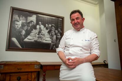 Martin Berasategui, el cocinero español con más estrellas Michelin, 12 en total, que este martes puede conseguir una nueva distinción por El Club Allard.