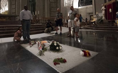 Tumba de Francisco Franco en el Valle de los Caidos.