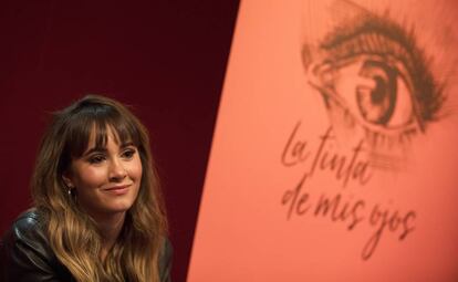 Aitana Oca?a en la presentacion de su libro 'La tinta de mis ojos'.