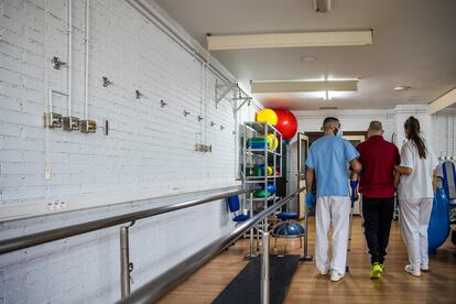 En el gimnasio del Ramón y Cajal se pueden ver las tomas de oxígeno donde se colocaron camas con enfermos de covid durante los picos de contagios. 