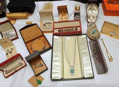 Algunas piezas de la colección de joyas recuperada tras el arresto de Shahra Marsch.