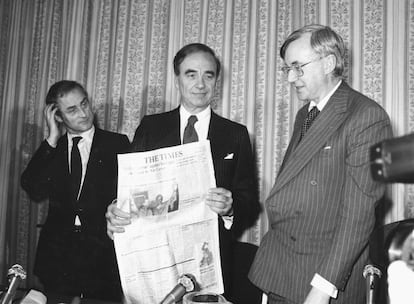 En enero de 1981, Rupert Murdoch adquirió la prestigiosa cabecera londinense 'The Times'.