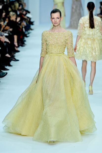 Las princesas de color de fresa de Elie Saab