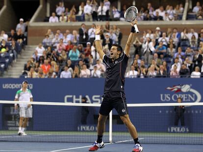 Djokovic festeja con efusividad su victoria ante Berloq.