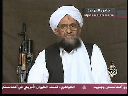 Ayman al Zawahiri, en una captura de vídeo de 2004.