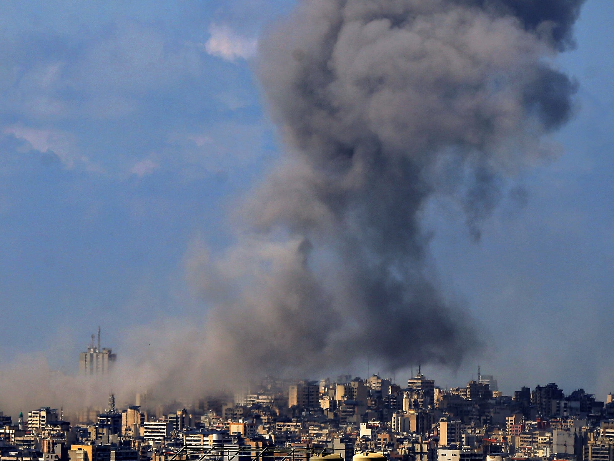 ¿Resiste la tregua? Israel bombardea Líbano e Irán amenaza con romper el pacto | El PAÍS Exprés | EL PAÍS