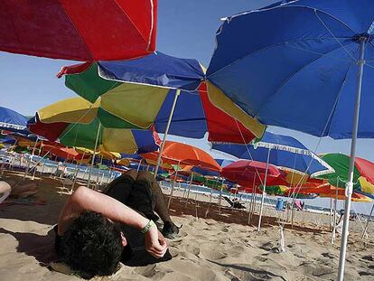 Una instalación del FIB-ART en la playa de Benicàssim