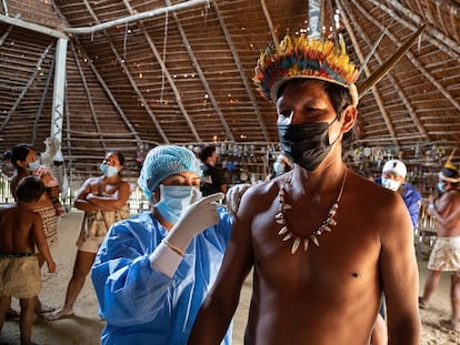 Campaña de vacunación selva amazonía Perú