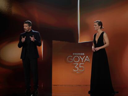 Antonio Banderas y María Casado, los presentadores de los Goya.