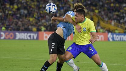 Vitor Roque, con la selección de Brasil sub20, el pasado febrero en un partido contra Uruguay.