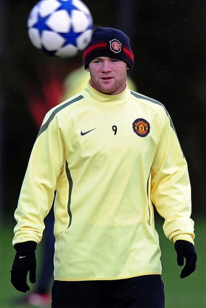 Rooney, durante un entrenamiento con el Manchester.