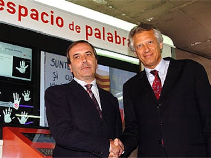 Los ministros de Interior español y francés han participado en un homenaje en la estación madrileña de Atocha.