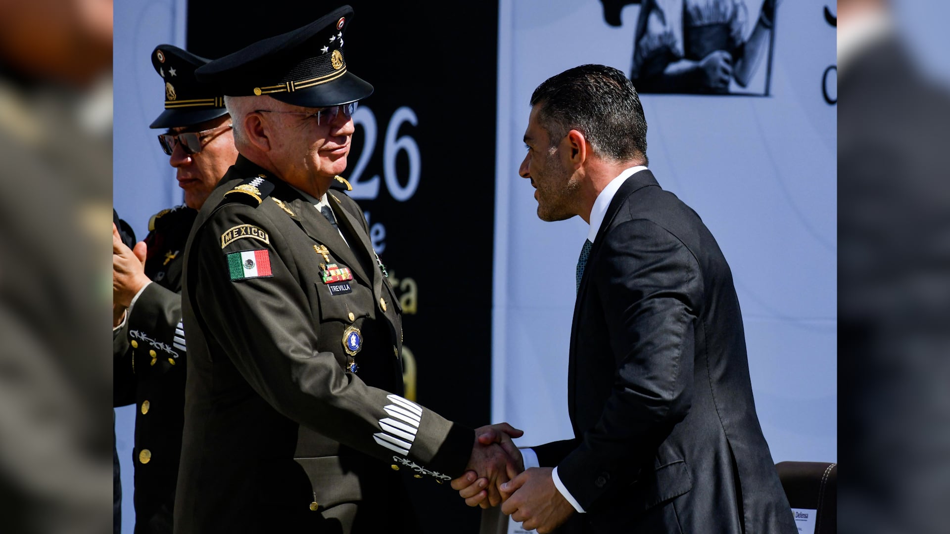 El abrazo enorme de García Harfuch con Trevilla