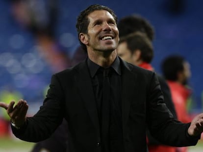 Simeone celebra la victoria en la Copa.