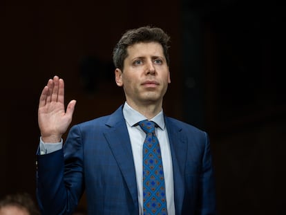 El cofundador de OpenAI, Sam Altman, antes de su declaración ante el Senado de EE UU en mayo.