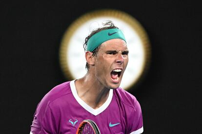 Rafael Nadal celebra la victoria en el Open de Australia, en enero de 2022.