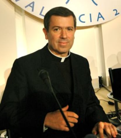 &Aacute;lvaro Corcuera, en 2006, durante el encuentro de las familias en Valencia.