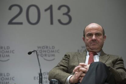 El ministro de Economía, Luis de Guindos, en el foro de Davos.