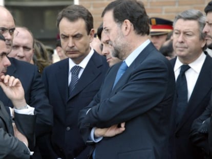 Aznar, Zapatero y Rajoy en 2004.