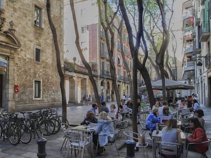 La plaça del Bon Succés de Barcelona.