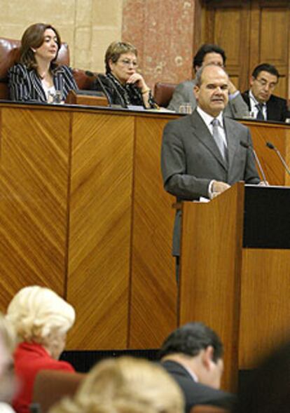 Manuel Chaves, durante el discurso de investidura.