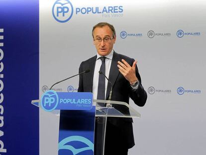 Alfonso Alonso, presidente del PP vasco, este lunes en la sede de su partido en Bilbao.