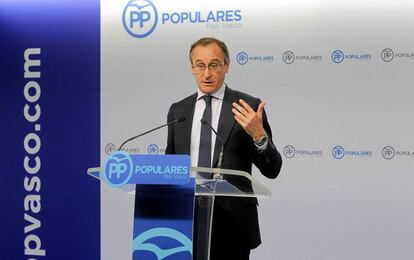 Alfonso Alonso, presidente del PP vasco, este lunes en la sede de su partido en Bilbao.