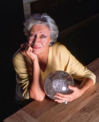 La diseñadora de joyas Elsa Peretti