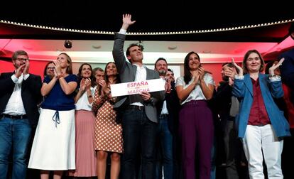 Albert Rivera (c), leader of Ciudadanos, in Madrid.