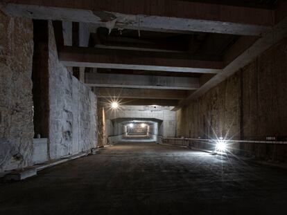 El túnel de Glòries, en la galeria sentido Besòs, a cuatro meses de su apertura al tráfico.