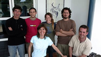 El equipo del Centro de Cría en Cautividad de El Acebuche (Doñana).