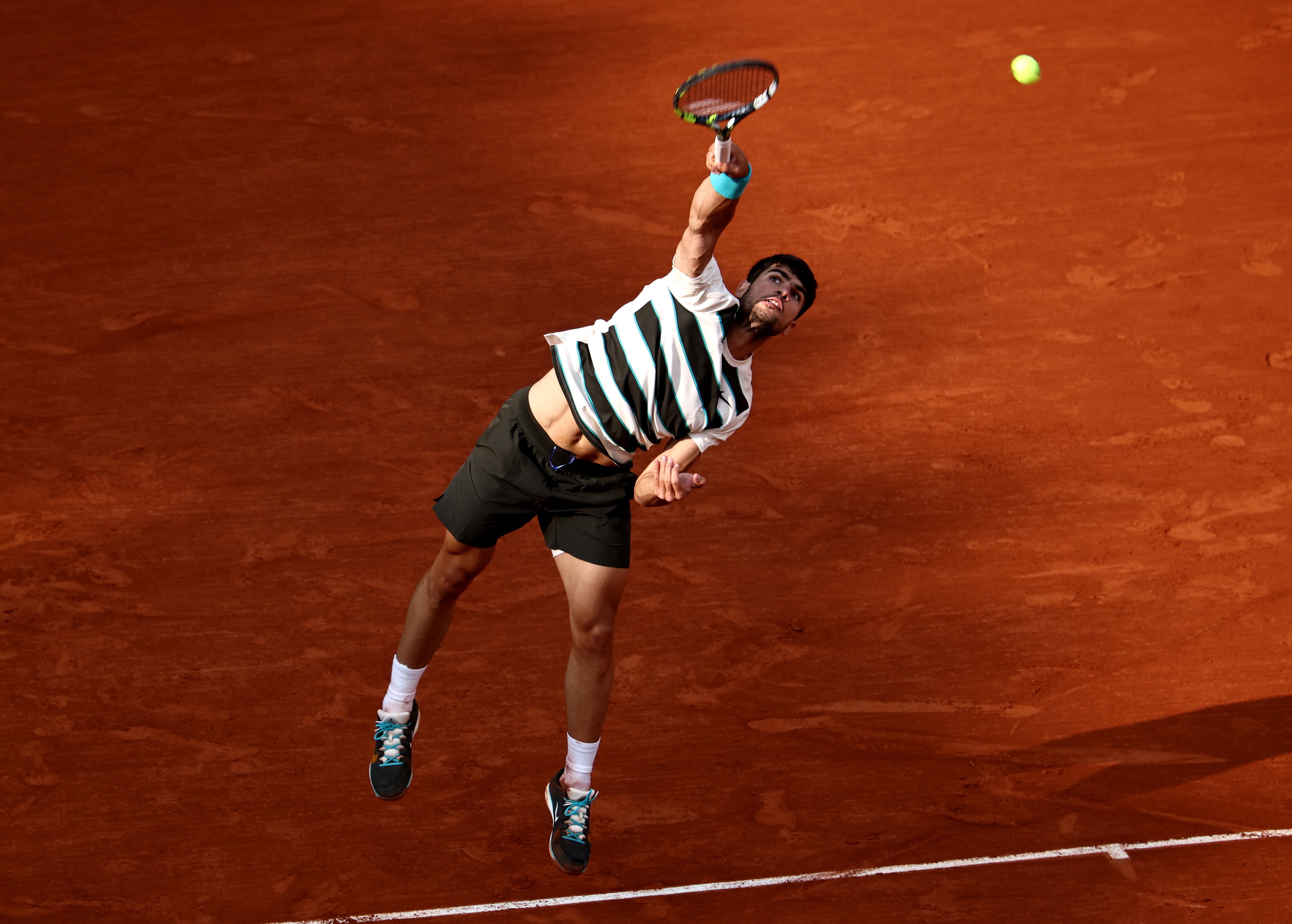 Sinner - Alcaraz, la final de Roland Garros en directo | Alcaraz no falla y se lleva el tercer set (6-4)