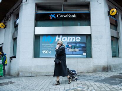 Sucursal de Caixabank en Madrid.